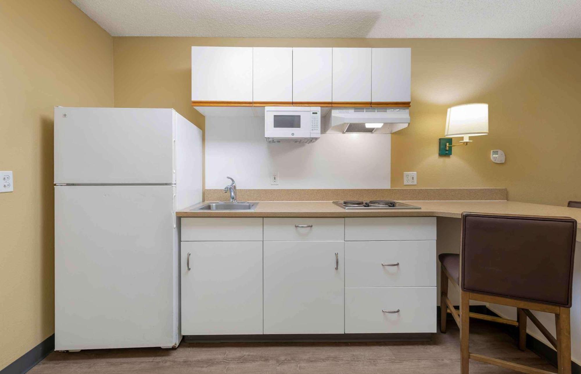 Extended Stay America Suites - Los Angeles - Torrance - Del Amo Circle Exteriör bild