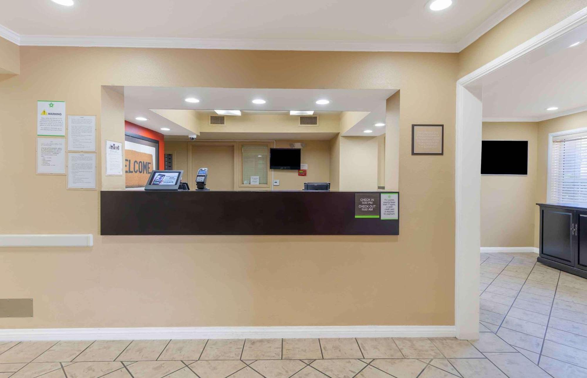 Extended Stay America Suites - Los Angeles - Torrance - Del Amo Circle Exteriör bild